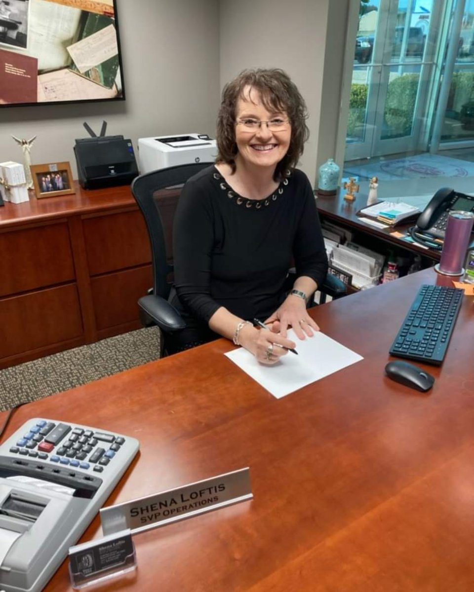 Congratulations to Shena Loftis - she is celebrating her 47th Anniversary today with Century Bank!  She is a Senior Vice President and Head of Operations.  Say 'Hi' to Shena below!