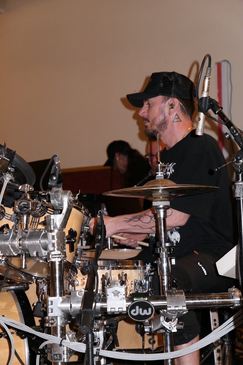 THIRTY SECONDS TO MARS tweet media