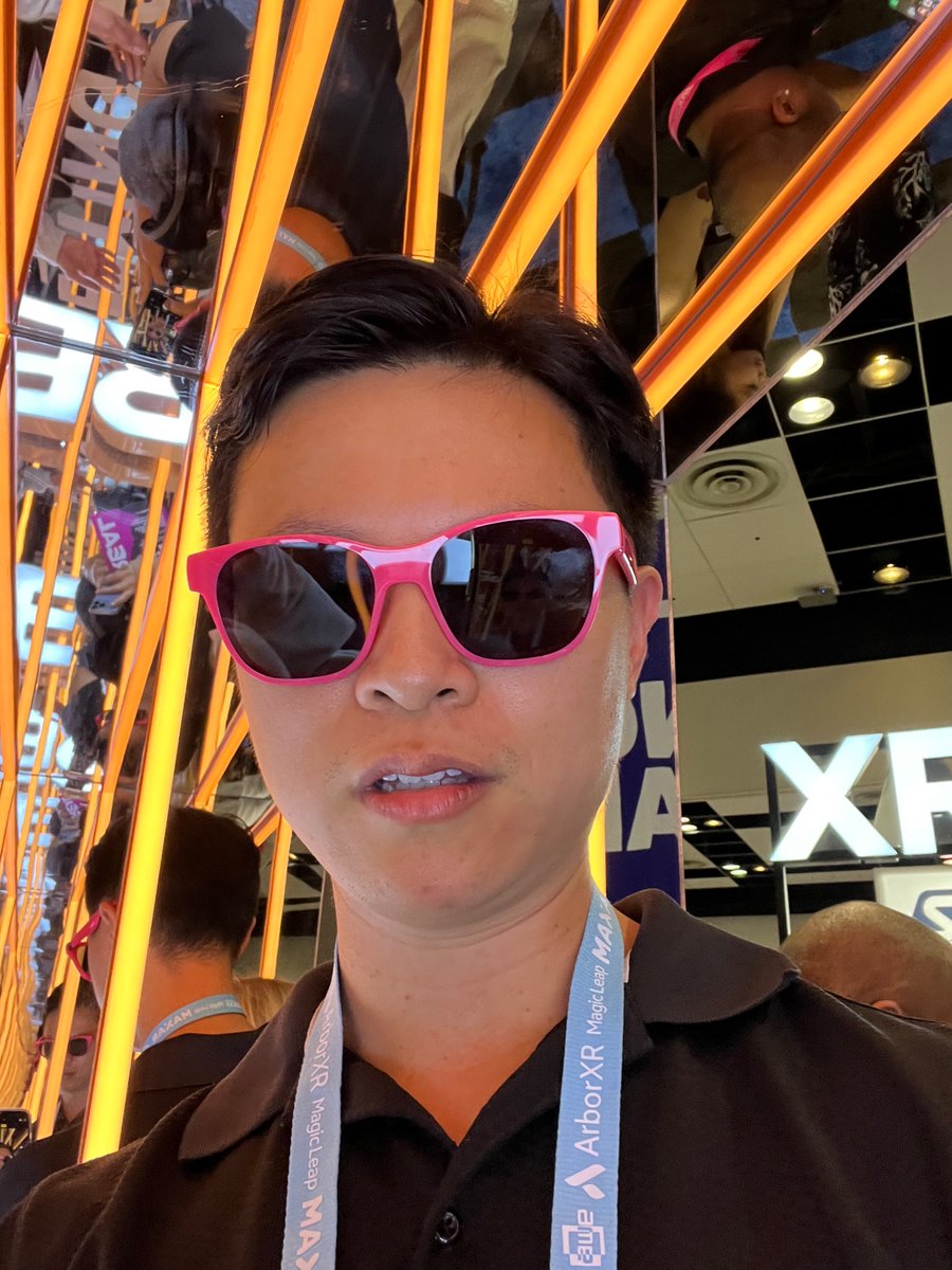 jonfoundry6's tweet photo. #xreal let’s go! https://t.co/uNyEdjT8jo