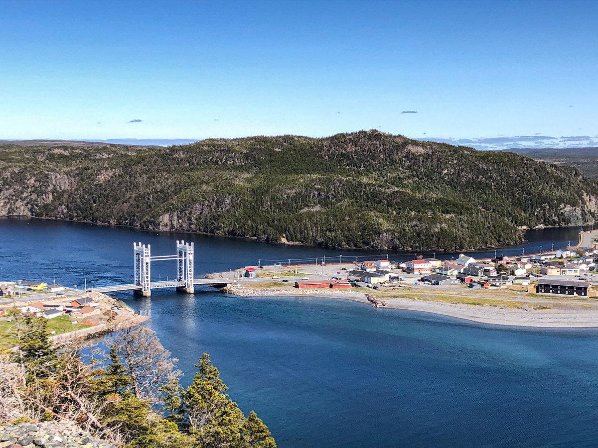 View from Castle Hill in #Placentia. An old French defence post. One of the many perks of a family medicine placement in rural #newfoundland is enjoying the stunning views. @MUNMed #MedTwitter #medicalstudent