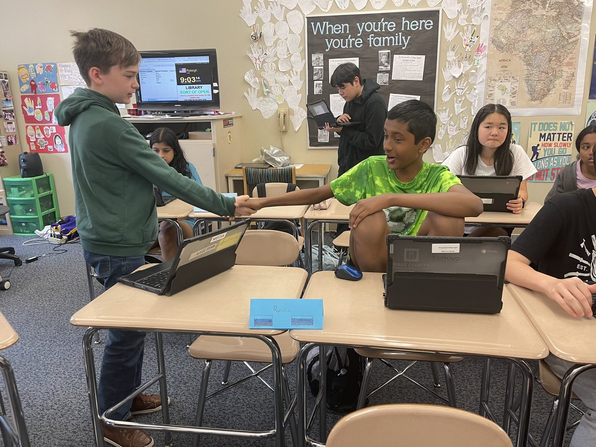 Mrs. Amos tweet media