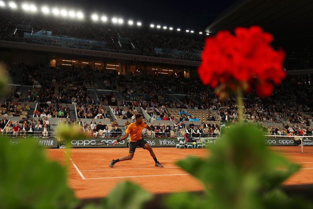 See u next year @rolandgarros 🧡💚 It was short but UNBELIEVABLE 🔥 Thx everybody for all ur messages and support. I’ll be back 🔜 🙅🏾‍♂️🙏🏾