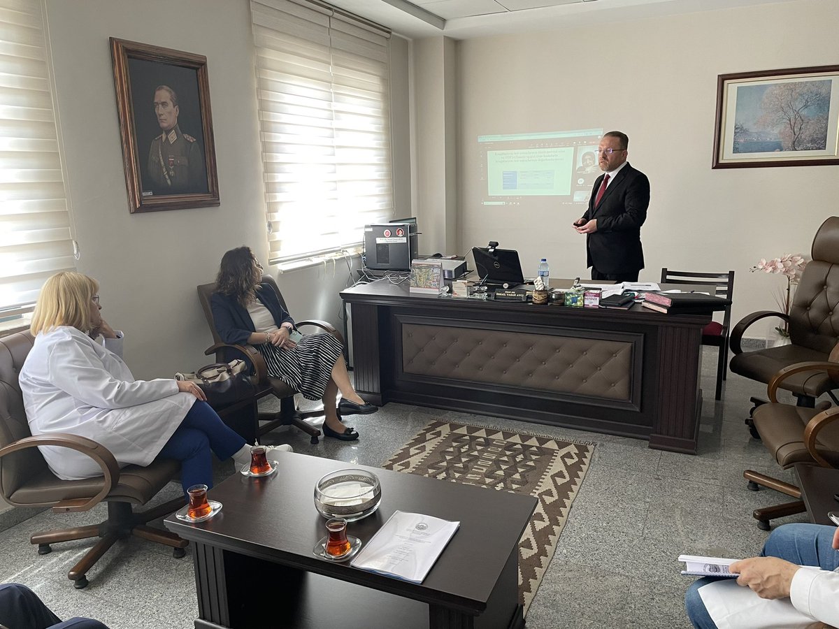 Gülhane Sağlık Bilimleri Enstitüsü Kan Bankacılığı ve Transfüzyon Tıbbı Anabilim Dalının 2., ülkemizin 4. Kan Bankacılığı ve Transfüzyon Tıbbı Bilim Doktoru mezun oldu. Tebrikler Dr. Murat YAZICI, PhD.