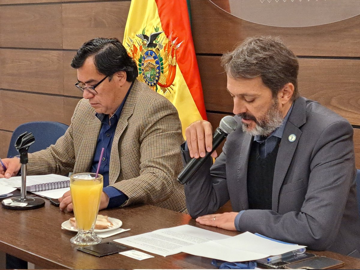 FAOBolivia's tweet photo. 📣#AHORA 

@Diputados_Bol designa a los legisladores que se suman al Frente Parlamentario de Lucha Contra el Hambre y traza la ruta para contribuir al cumplimiento del #ODS 2️⃣

@FAOBolivia celebra este compromiso, fundamental para #Bolivia , América Latina y el Caribe🙌 https://t.co/ty3C6atgCx