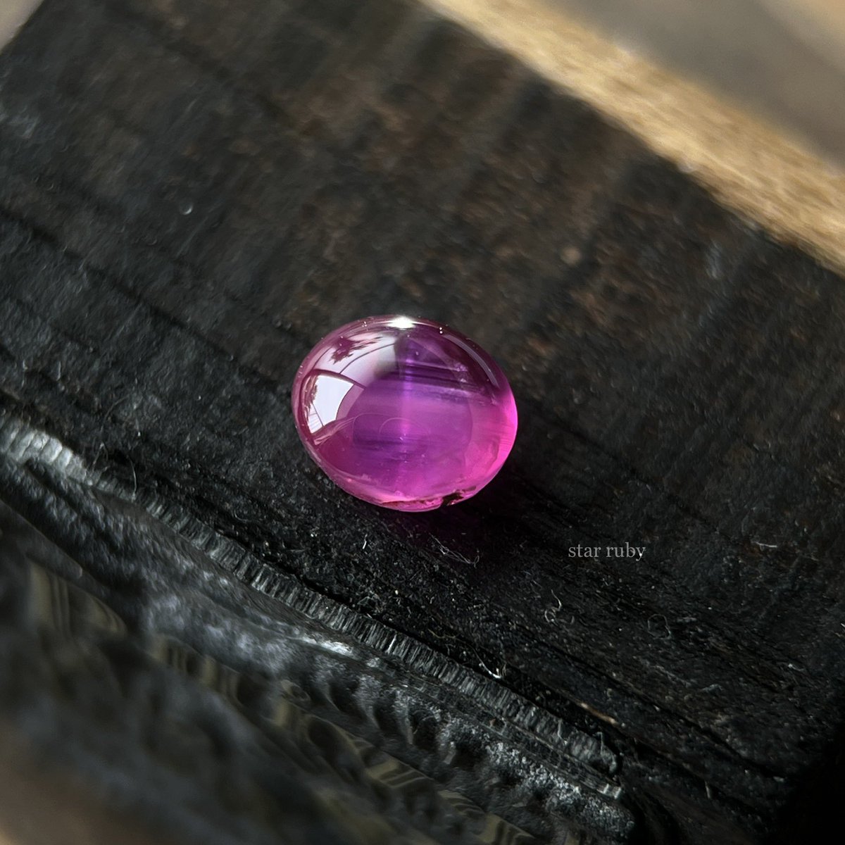 satotradingco's tweet image. 真夜中にぽつんと一つ。

#starruby #スタールビー