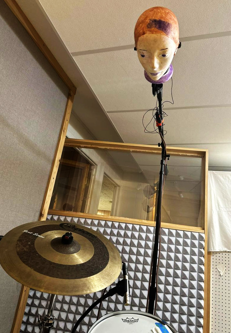 DPAmicrophones's tweet photo. Nate B Najar: "New drum overhead mic 'Gabriela'. A binaural experiment with DPA Microphones 4061 lavs. She sounds incredible!"
We guess it could be scary if you forget she's there and suddenly look up... ๐ฑ Nonetheless, nice #mixtrix! ๐
#dpamicrophones #dpamics #microphones https://t.co/9XSAMbjhRF