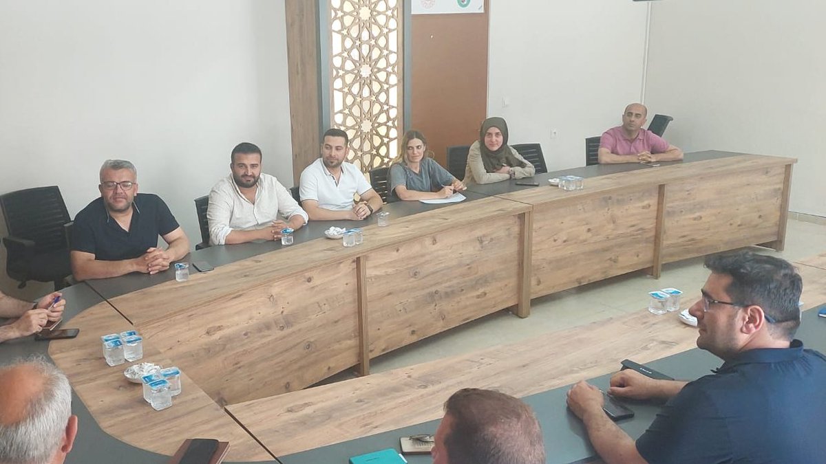 Ilce Milli Eğitim Müdürümüz Sayın <a href="/abdurrahimdmr47/">Abdurrahim DEMİR</a> başkanlığında 4 Haziranda yapılacak olan LGS de alınacak sınav tedbirleri ve sınav güvenliği ile ilgili toplantı gerçekleştirildi
<a href="/mardinilmem/">Mardin İl Millî Eğitim Müdürlüğü</a> <a href="/Murat69_Demir/">Murat Demir</a>