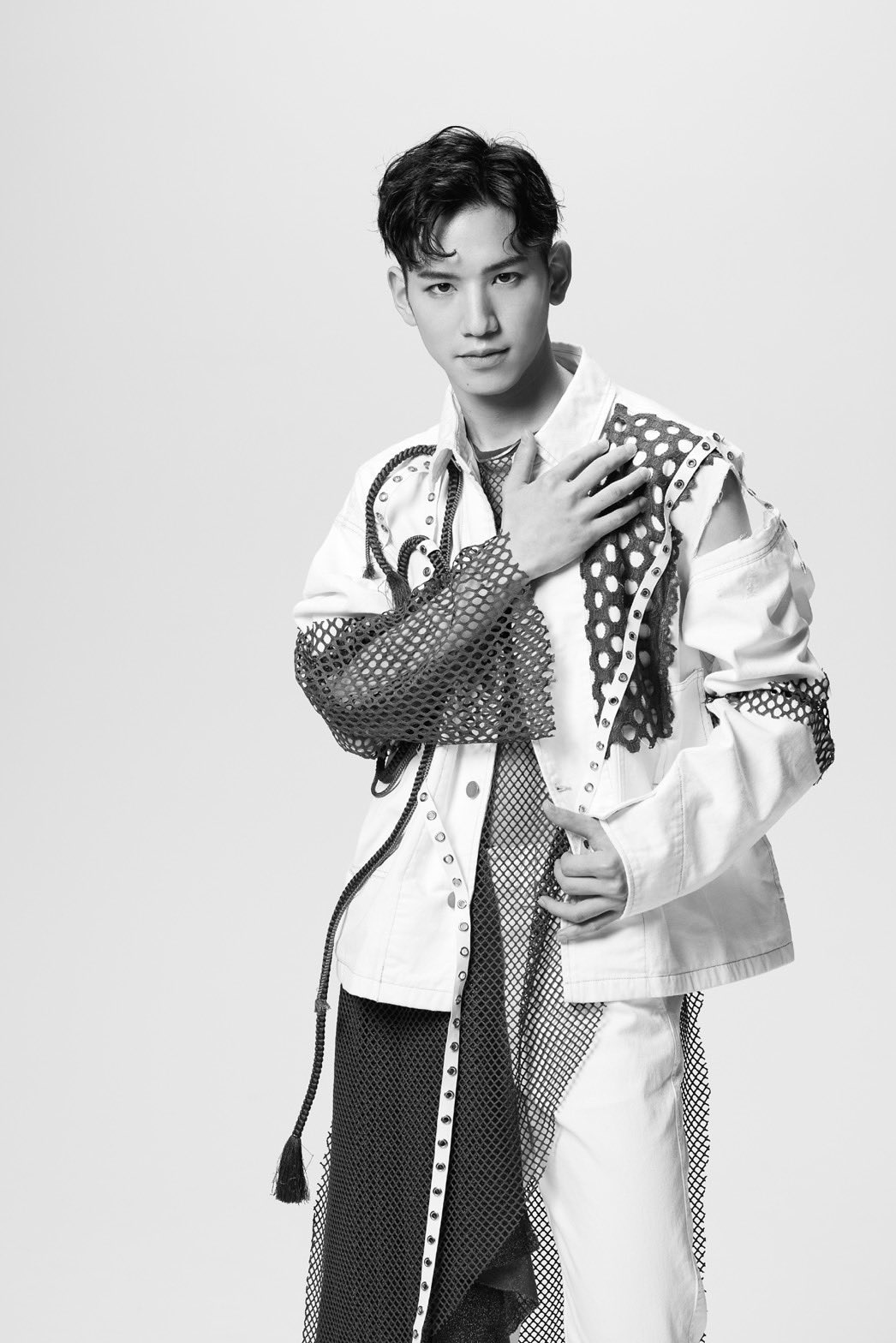 アルターボーイズ 2011 卓上カレンダー | biaxial-films.com