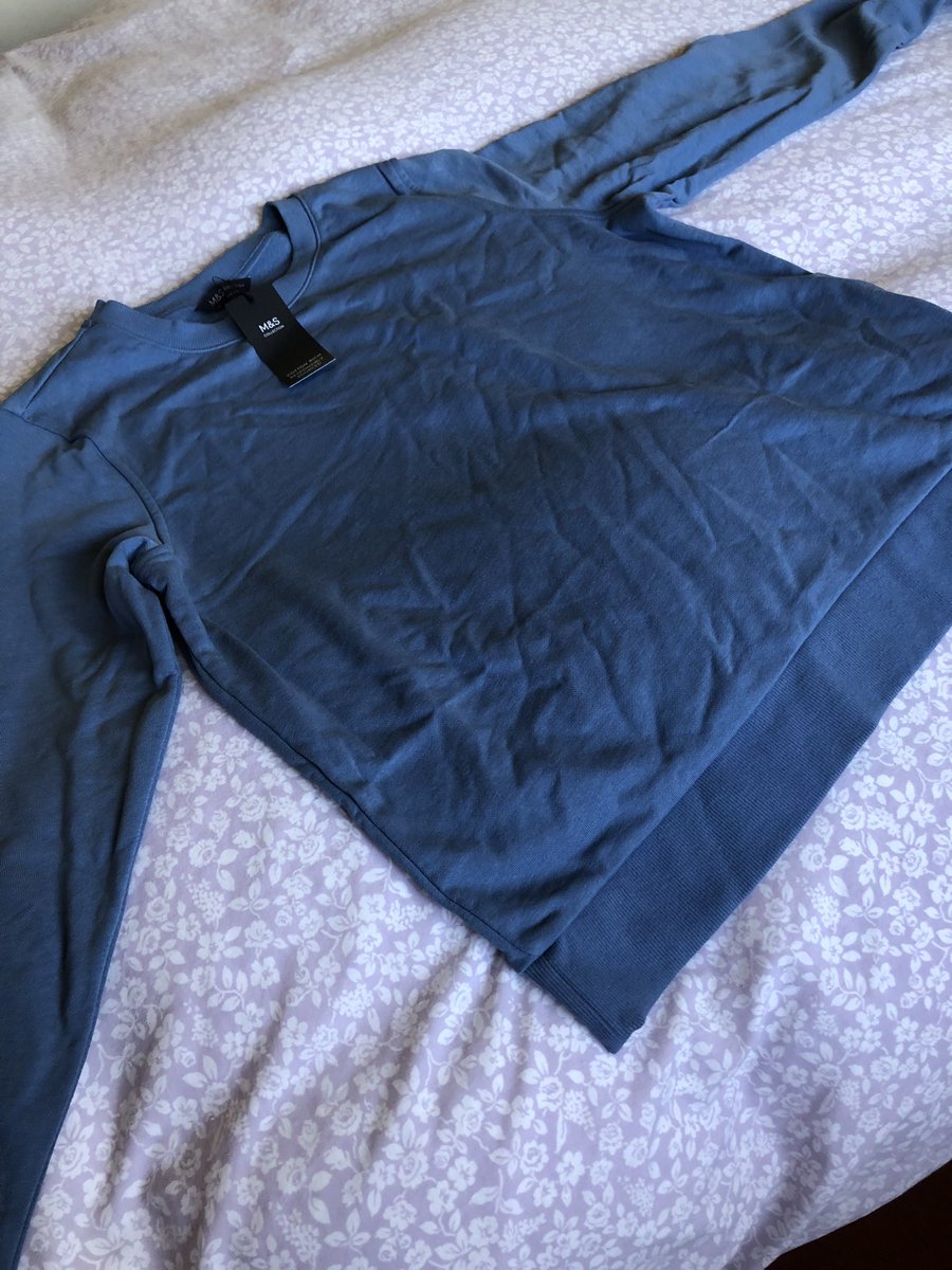 margaretbarrell's tweet photo. @marksandspencer just unpacked my order from Marks &amp; Spencer - shockingly creased - you would not put garments on your rails like this - so, why dispatch it to a customer in this condition ? I do not expect to have to iron brand new clothes ! Back tomorrow! https://t.co/VxJnH3PmX6