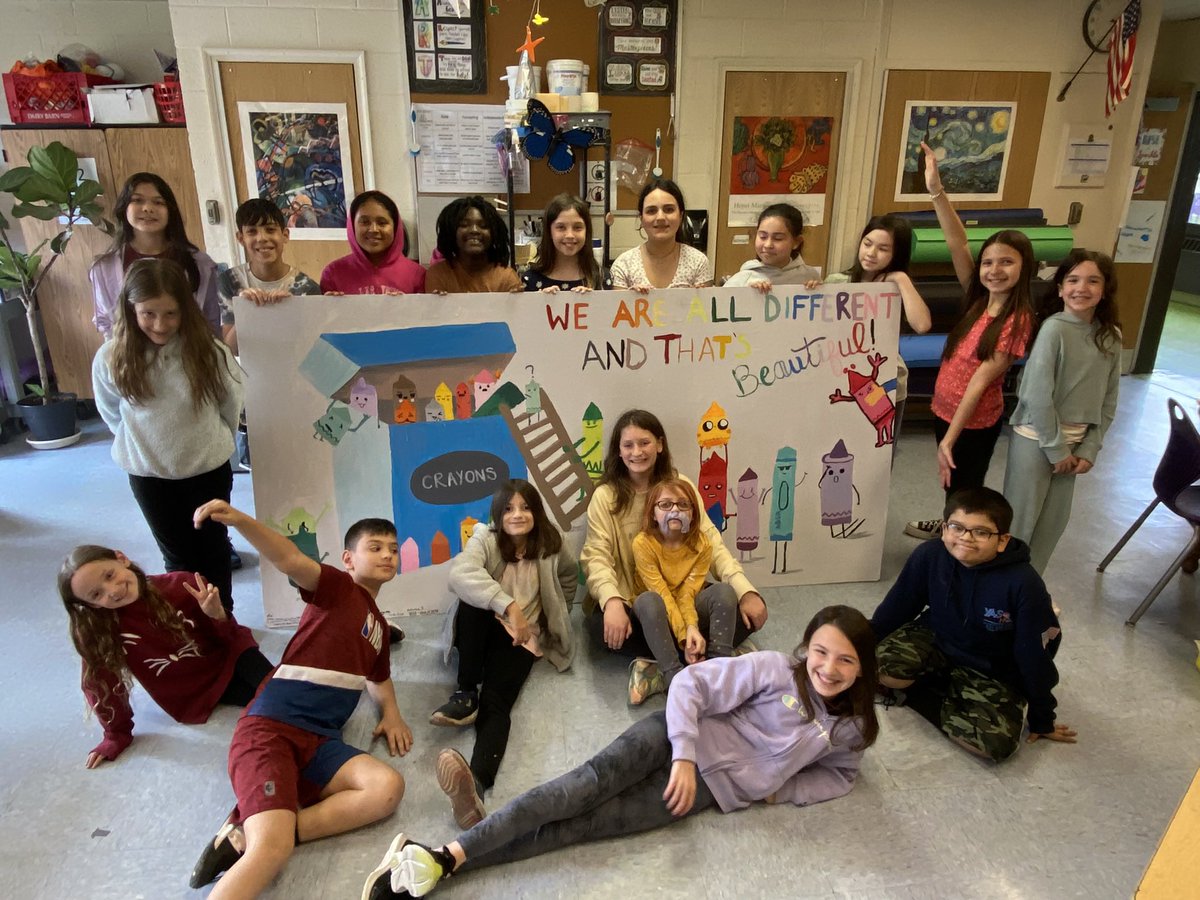That’s a wrap Art Club 22-23! 🎨 🖍️