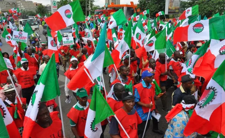 vanguardngrnews's tweet photo. Labour directs workers to shut operations, begin nationwide strike Monday
https://t.co/E1kXEEfcz6 https://t.co/zCnqJZSvx2