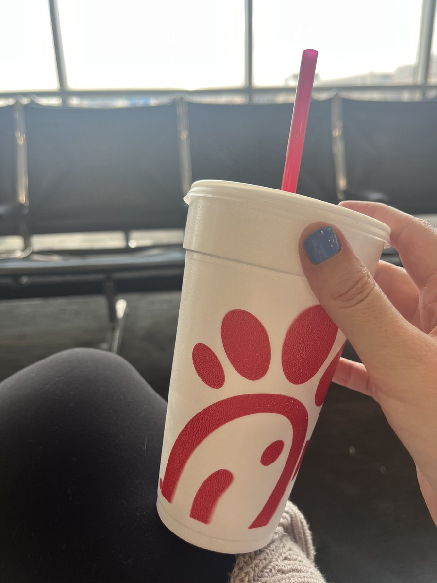 I’m sorry <a href="/united/">United Airlines</a>. I cheated on you with <a href="/SpiritAirlines/">Spirit Airlines</a>. I regret that decision 😂 I already had super low expectations but flights are backed up two hours &amp; Spirit still hasn’t updated flight times.

Please forgive me, <a href="/united/">United Airlines</a>. I’m coming for you soon Philly (hopefully)!✈️