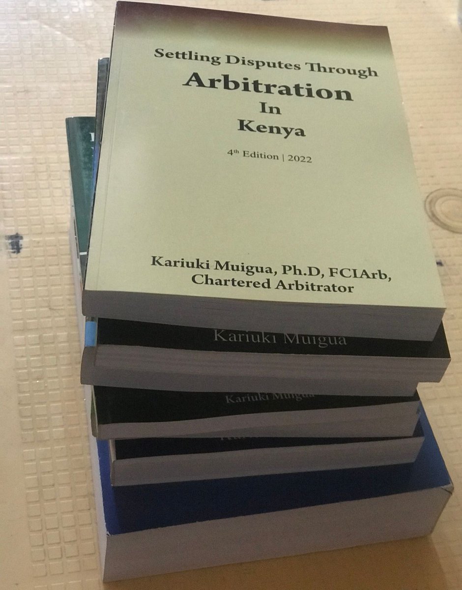 yasjkuatchapter's tweet photo. It is said that good things come in small packages but this time it seems they came in a group of 7.✨It gives me great pleasure to announce that yesterday, @k_muigua (Ph.D, Chartered Arbitrator &amp; FCIArb) donated 7 books to YAS - JKUAT. We thank @k_muigua for this kind gesture.✨ https://t.co/ImCfcBnHRJ