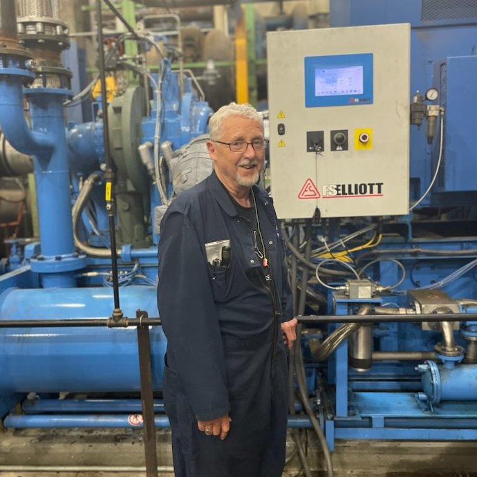 Jim Farley (@jimfarley98) on Twitter photo In 1968 Richard Laumeyer was 19yo, newly married, w/ a child on the way. He got his first job at our Chicago Stamping Plant and said, "I'll stay a while..."
55 years, 5 kids & 13 grandkids later, he's been an integral part of our <a href="/Ford/">Ford Motor Company</a> team. Richard, thanks for your service! In 1968 Richard Laumeyer was 19yo, newly married, w/ a child on the way. He got his first job at our Chicago Stamping Plant and said, "I'll stay a while..."
55 years, 5 kids & 13 grandkids later, he's been an integral part of our <a href="/Ford/">Ford Motor Company</a> team. Richard, thanks for your service!