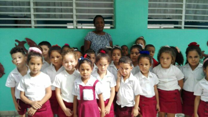 Cuando un gobierno siente que sus niñas y niños son lo más importante para una nación y que ellos representan el futuro, la formación vocacional y orientación profesional es primordial.

#LasTunas #Cuba #DiaDeLaInfancia 

▶️🔗tiempo21.cu/2023/06/01/en-…
