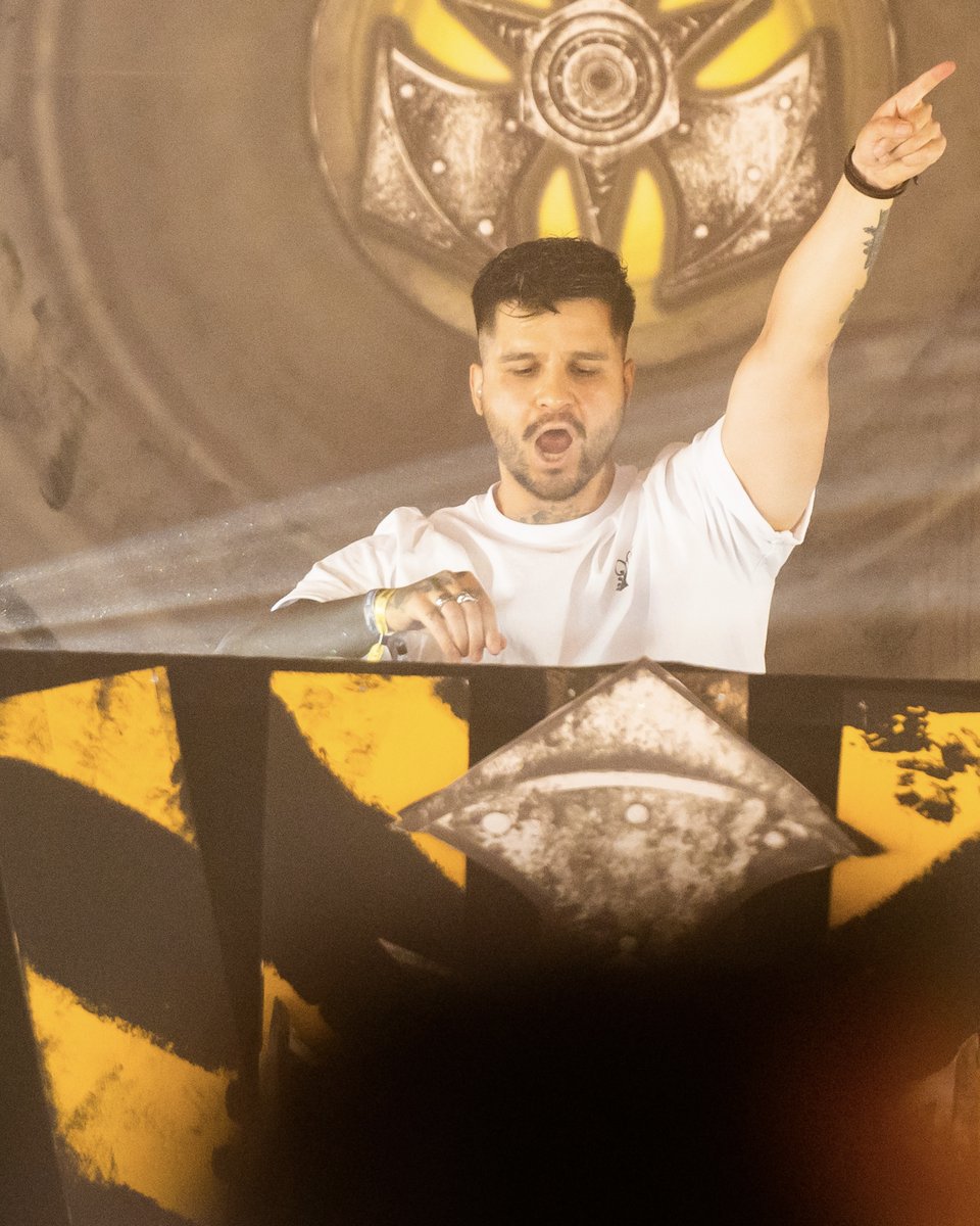 TUNE IN FOR THE EXCLUSIVE REBROADCAST OF THESE EPIC DOMINATOR 2022 SETS! 🚨

Tonight
1️⃣ @Panic - 08:00-09:00 PM
2️⃣ <a href="/vince/">VINCE.</a> - 09:00-10:00 PM

June 10th
3️⃣ @Restrained - 08:00-09:00 PM
4️⃣ <a href="/Furyan/">Furyan</a> - 09:00-10:00 PM

Tune in at mastersofhardcore.com/radio or the Masters of Hardcore app!