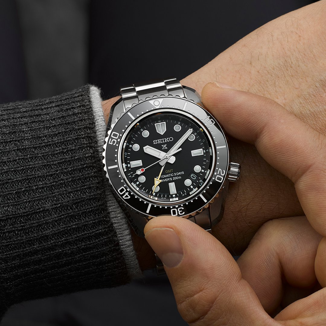Seiko GMT Divers Watches 🏊️

The new Seiko Prospex GMT watches are powered by the in-house Calibre 6R54 and equipped with GMT functionality. 

A 72-hour power reserve and 20 bar water resistance mean they are suited to any adventure. 

Available Now!

Product Code: SPB383J1