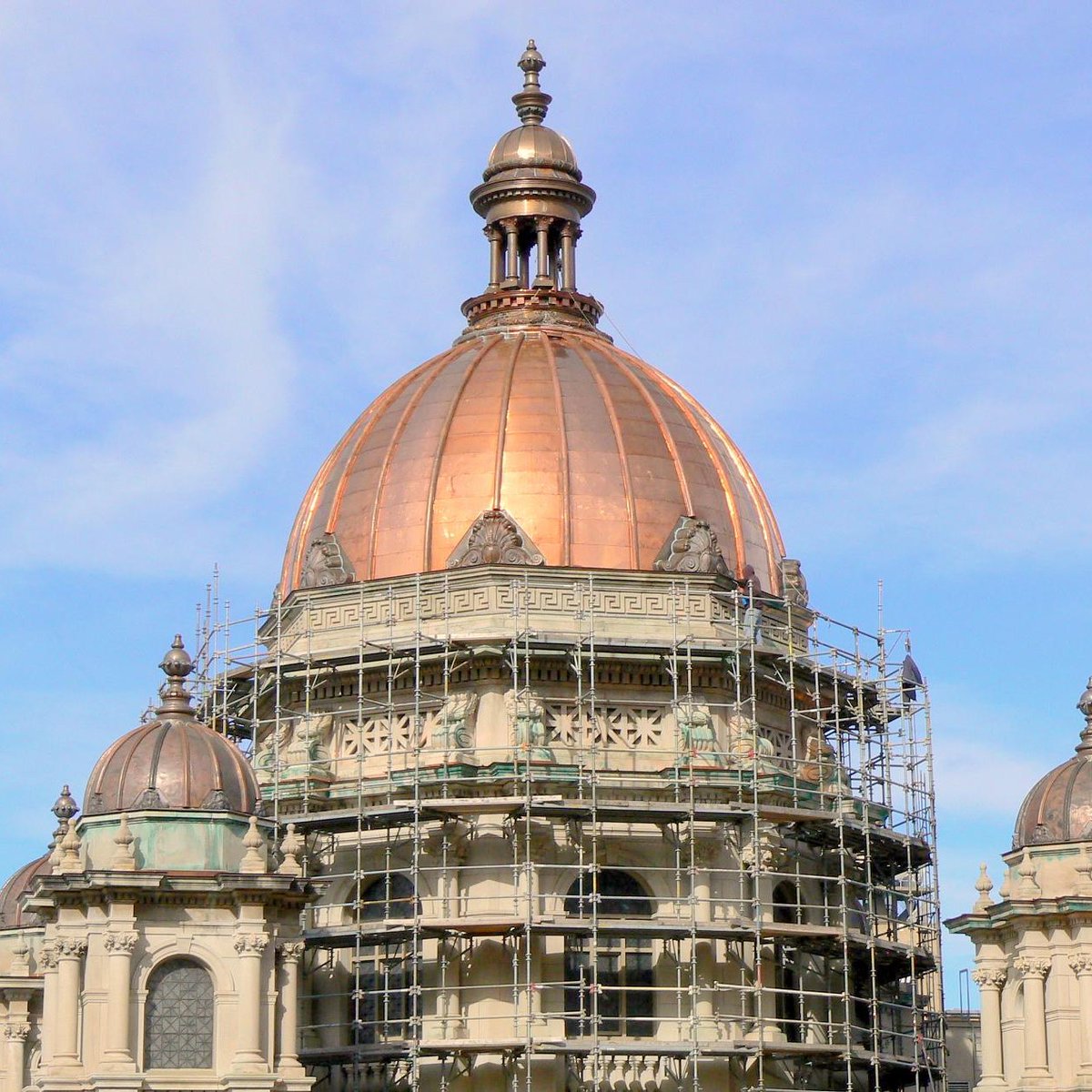 Some copper work Heather and Little previously worked on. 

#cahp #aia #heatherandlittle #copperroofing #nrca #heritagerestoration #heritagebuildings #sheetmetal #metalshingles #restoration #SMACNA #OAHP #APPRESERVATION