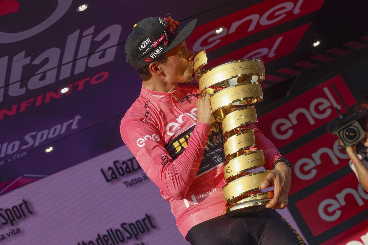 Roglic no estará en el Tour de Francia y abre la puerta a su segundo intento de récord de victorias en #LaVuelta23 España

Declaraciones del director Zeeman

ciclo21.com/ciclobreves-in…