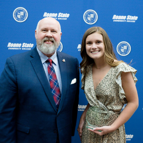 RSCCfoundation's tweet photo. For the first time in more than 50 years, a @roanestate #MiddleCollege student has received the President’s Award, the college’s highest honor for students.
“I was beyond shocked when my name was called,” said Leah Cobble, 18. Read the full story: https://t.co/JfSbjt9K9B https://t.co/d3AbD2Bz4o