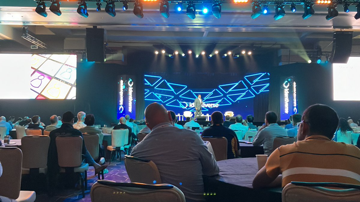 sparkidentity's tweet image. Loving @iamhdavidlee keynote and making identity inclusive.