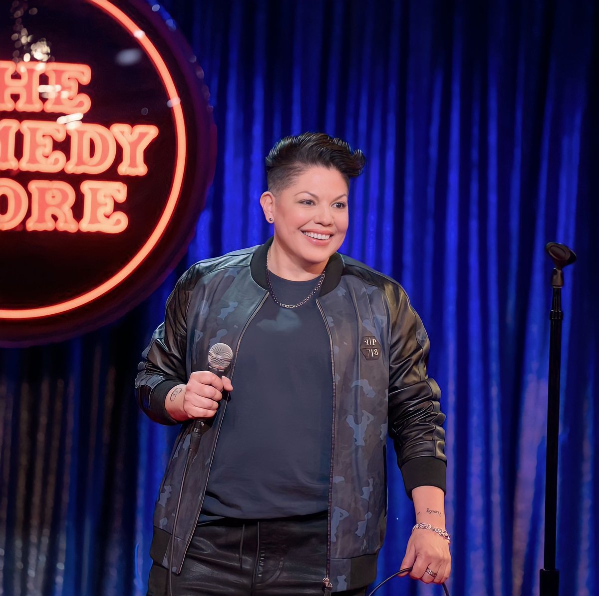 artmirez's tweet image. Sara Ramirez as Che Diaz. #AndJustLikeThat