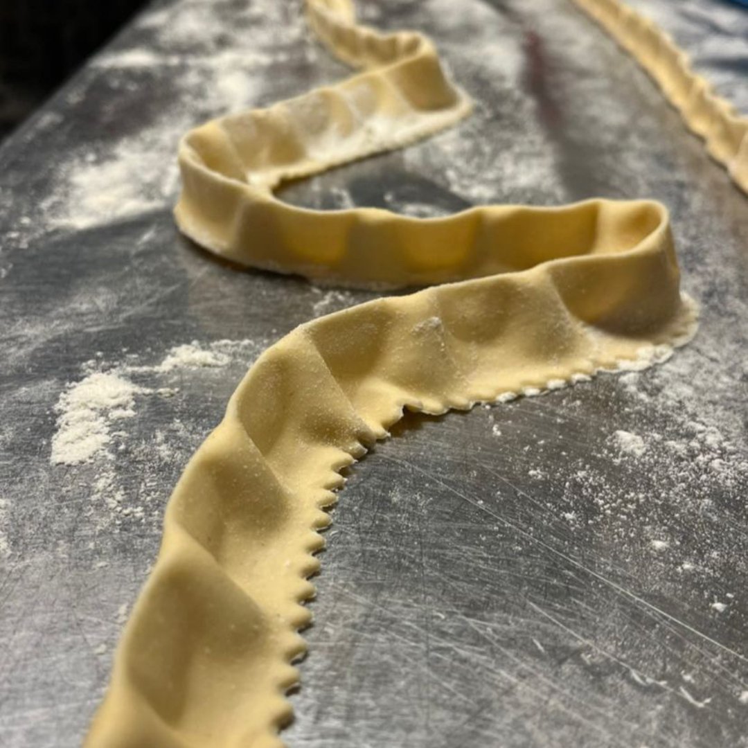 We know you all love seeing the behind the scenes in the kitchen especially when Chef Valentina is making her pasta.

Here you can see a little bit of the process in making our 'Plin' Ravioli, PDO Gorgonzola, Walnut Sauce and Leeks. 

#michelinrestaurants #michelinstarchef