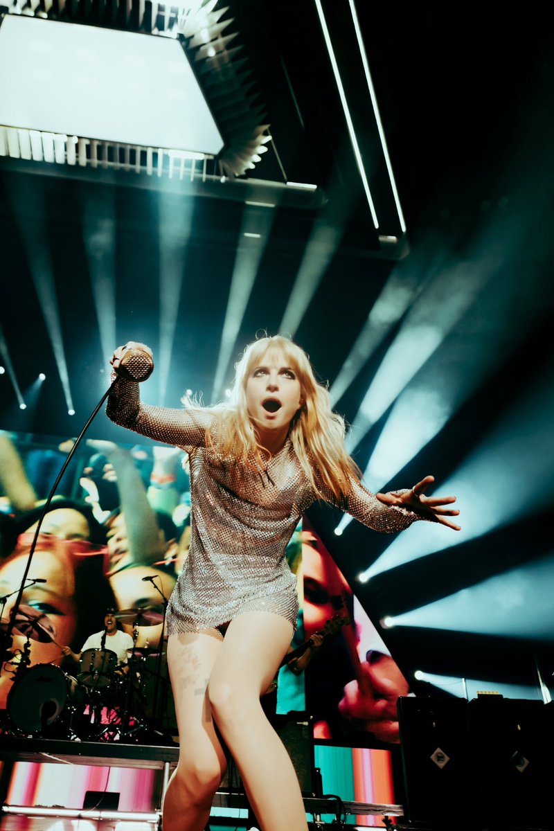 .<a href="/paramore/">paramore</a> at MSG photographed for <a href="/NME/">NME</a> ♥️
