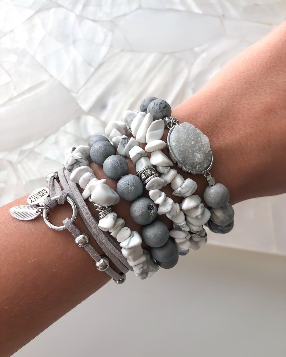 Silver Natalie Bracelet Stack 😍 Made with quartz, map stone jasper, leather, howlite & agate! #kinsleyarmelle #stainlesssteeljewelry #naturalstonejewelry #bohojewelry #bohobracelets