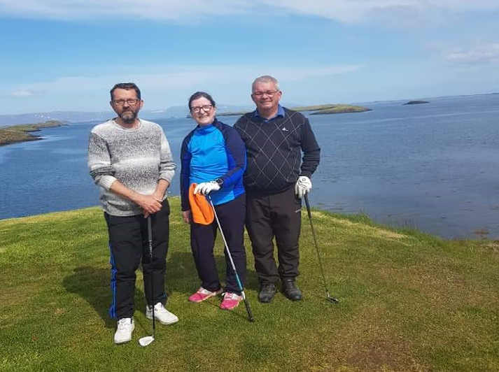 „Við erum mjög spennt fyrir mótinu í bænum. Hér verður fullt af fólki í bænum og mikið í boði, bæði viðburðirnir í kringum Landsmót UMFÍ 50+ og Danska daga,“ segir Guðrún Björg Guðjónsdóttir, íbúi í Stykkishólmi.

Allt um mótið á umfi.is