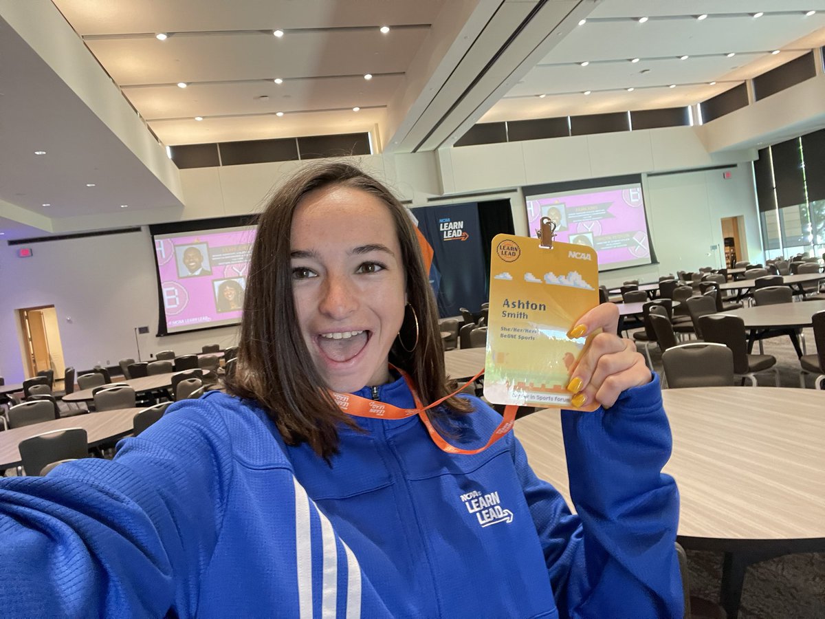 Back in Indy for my third Career in Sports Forum! This time as a project lead!! Let’s go team! 

Ft. The new class of LD interns!! 

#NCAALearnLead