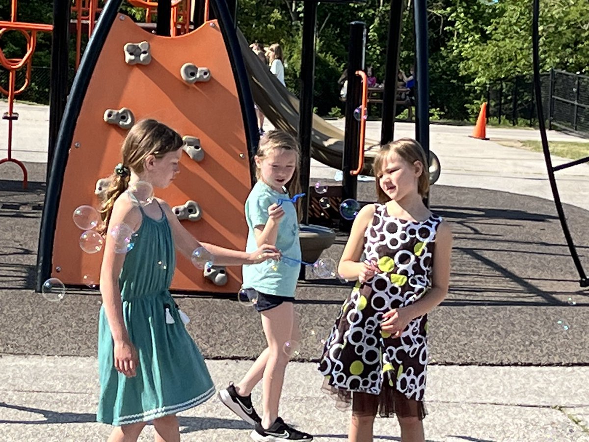 Ellen Jones tweet media