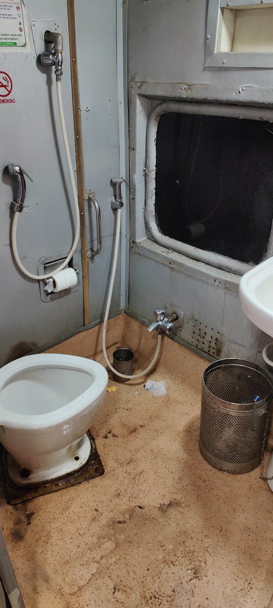 SKPI55's tweet photo. Respected @AshwiniVaishnaw Sir, I am a citizen who happened to travel in the First Class from Chandigarh in train number 19412. The coach is of year 2000, is this what we are voting for, even the railway staff serving is complaining @narendramodi @RailMinIndia @GMNCR1 @GM_NRly https://t.co/dYMCDk8TPJ