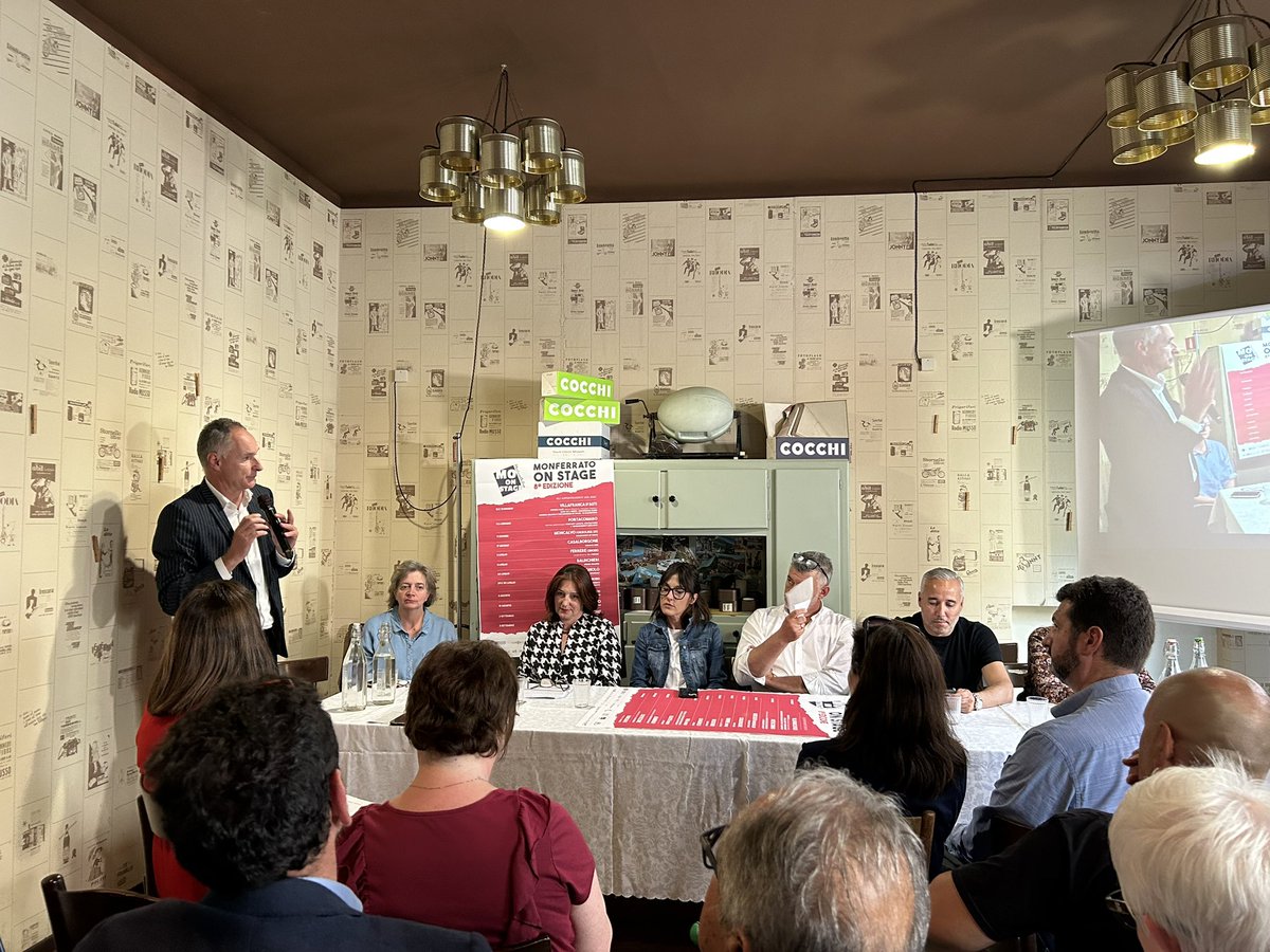 visitLMR's tweet photo. Siamo ad #Asti per la presentazione del festival #MonferratoOnStage una rassegna itinerante di eventi tra musica ed enogastronomia per scoprire il territorio del #Monferrato.
@regionepiemonte @torinopiemonte @PiemonteDalVivo #SNODI #OroMonferrato
#FondazioneMonferratoOnStage https://t.co/b6OtWF4iLm
