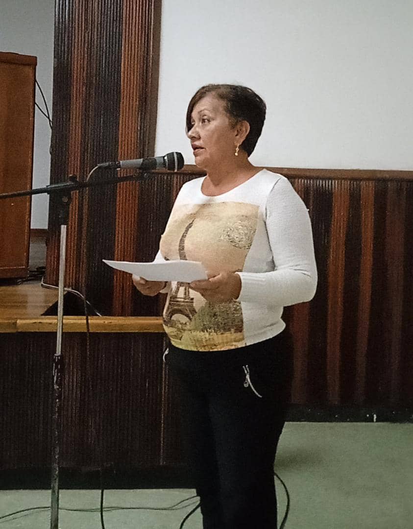 bqtopropone1's tweet photo. #LaGentePropone La veedora Antonia Mendoza: asegura que "la organización comunitaria es indispensable para buscar solución al problema del agua en las comunidades."
#SomosCESAP #CesapLara #ForoSobreElAgua #Barquisimeto #Lara #1Jun https://t.co/7dv1UwCvGb