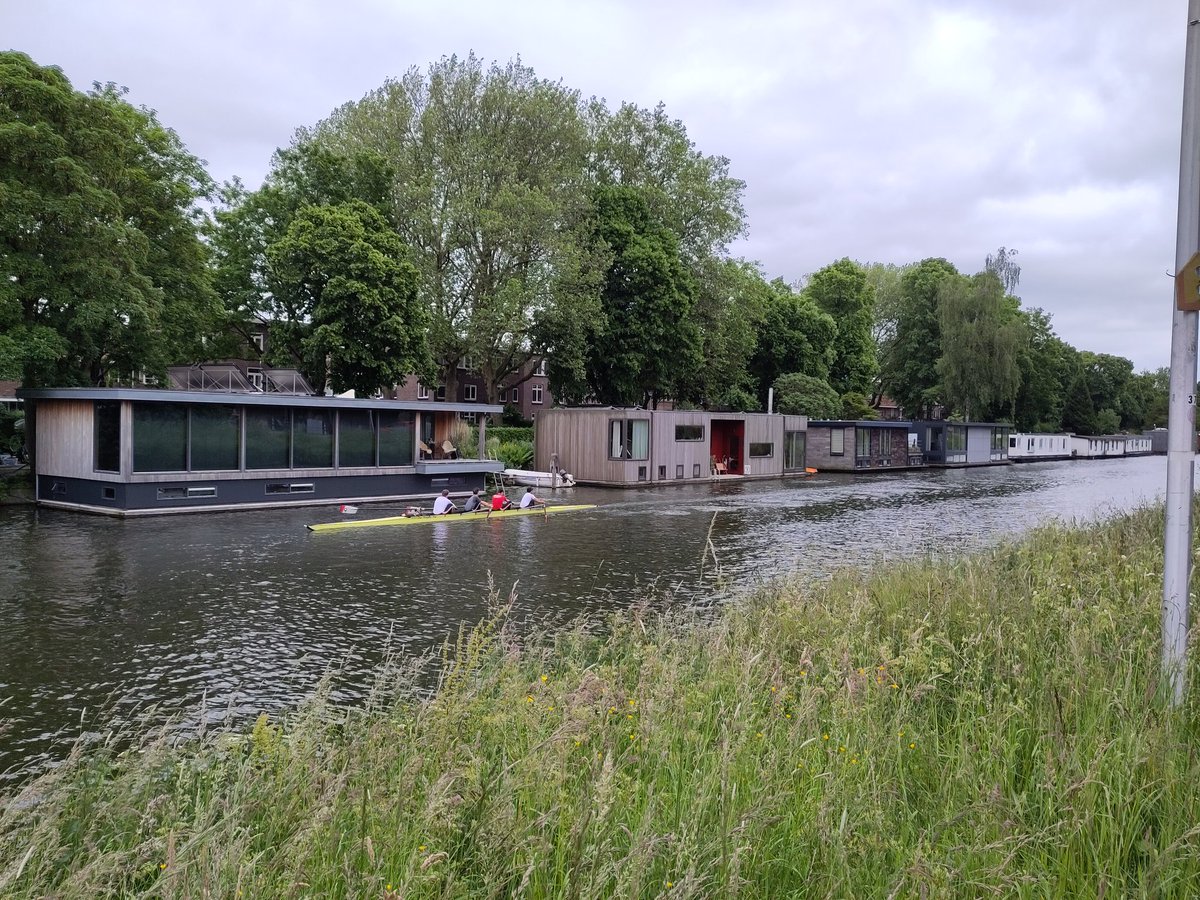 Woonboten in #Veenendaal, wanneer? Hoop mooie plekken langs het Valleikanaal.