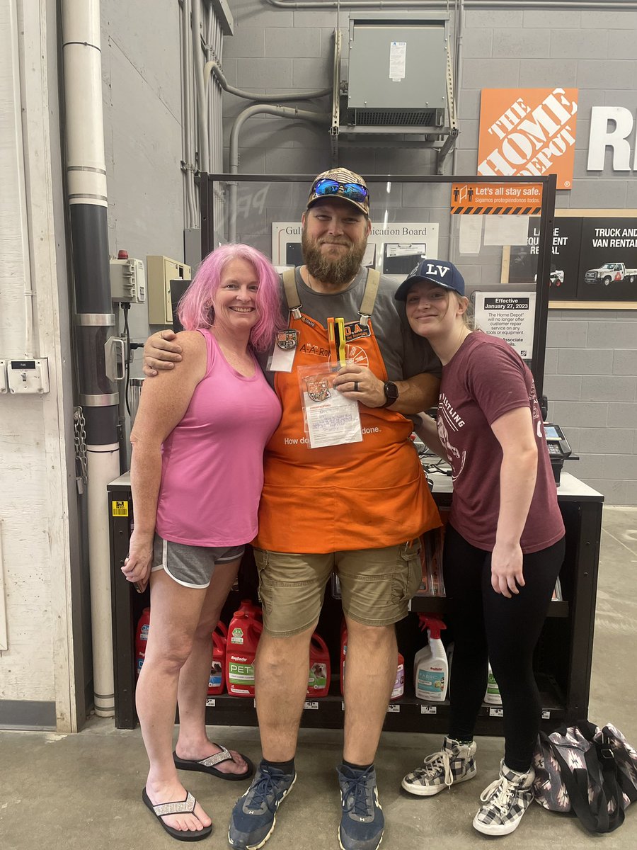 Specialty DS / VOA Committee Captain (@fouzia_shahab) on Twitter photo What a coincidence! As I was recognizing my tool rental associate Aaron, his family walked in. What a cool timing to get the merit badge. <a href="/hmpned/">Hilda</a> <a href="/Michelangelo_HD/">Michelangelo</a> <a href="/Ade_THD/">Ade O</a> <a href="/THD6561/">THD | Grand Parkway | District 260</a> What a coincidence! As I was recognizing my tool rental associate Aaron, his family walked in. What a cool timing to get the merit badge. <a href="/hmpned/">Hilda</a> <a href="/Michelangelo_HD/">Michelangelo</a> <a href="/Ade_THD/">Ade O</a> <a href="/THD6561/">THD | Grand Parkway | District 260</a>