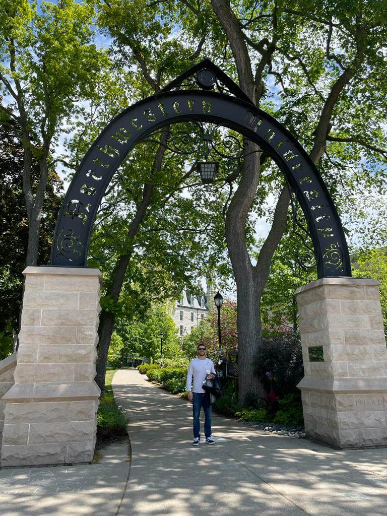 Colin Hisey (@colinhisey) on Twitter photo I'm happy to announce that I'll be joining Northwestern University's Department of Biomedical Engineering as a tenure-track Assistant Professor next fall! The Hisey Lab (name in progress) will explore biomedical micro- and nanotechnology as it intersects with AI, I'm happy to announce that I'll be joining Northwestern University's Department of Biomedical Engineering as a tenure-track Assistant Professor next fall! The Hisey Lab (name in progress) will explore biomedical micro- and nanotechnology as it intersects with AI,
