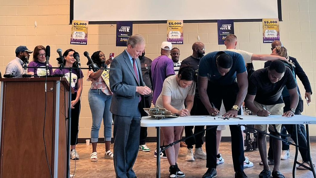 The FIRST of the 55K Minnesotans are registered to vote after being re-enfranchised! They handed in their voter reg form directly to Sec. Simon & got their, 'I Will Vote' stickers.  

What an amazing event to witness! 

THANK YOU to all who made this possible!
#RestoreTheVoteMN