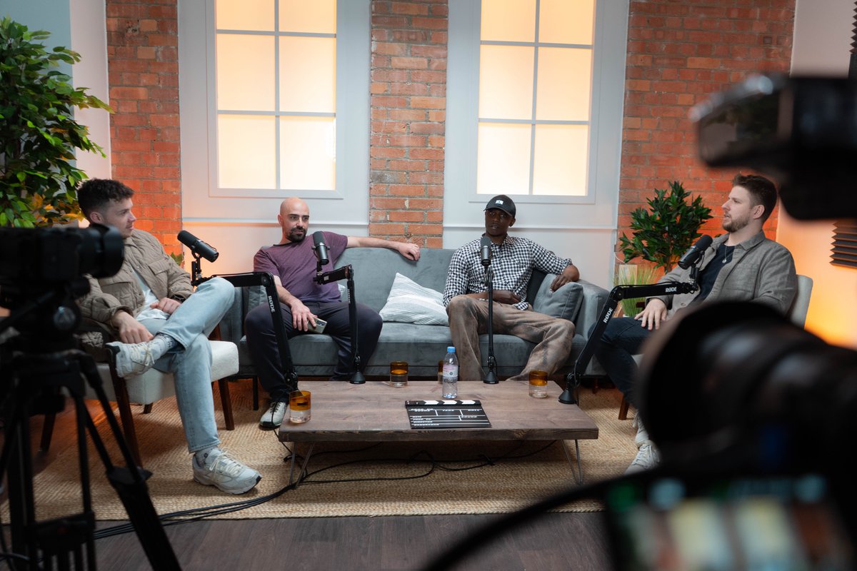 iDPodcastStudio's tweet photo. Pleasure having Yogeez in the studio, make sure you check out their podcast @yogeezers . 

Having honest conversations with men about the topics that matter.

We look forward to welcoming you back soon.

#ForCreatorsByCreators

#Podcast #Podcasting #PodcastLondon #Yogeez https://t.co/t7GYiNhGXV