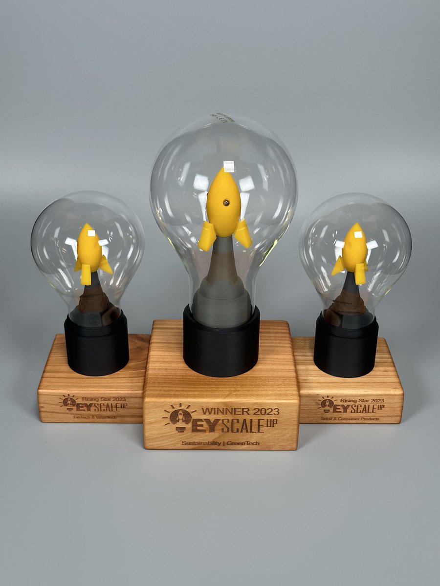 Thrilled to have collaborated with EY Scale-up Award to create these stunning trophies! 🚀 Crafted in the shape of a rocket, they symbolize the incredible journey and achievements of remarkable scaling startups. Congrats to all the winners! 🏆✨ #EYScaleUpAward #Innovation