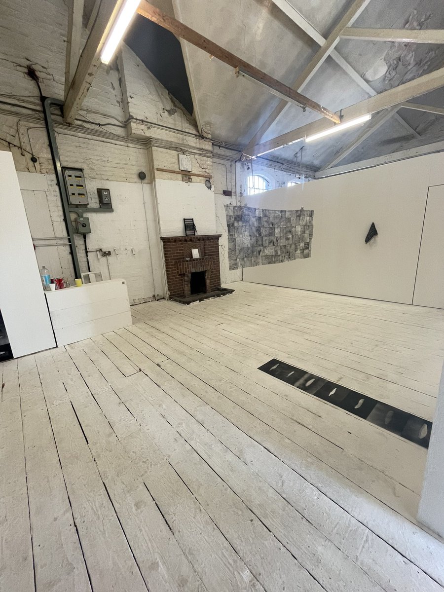 lararatnaraja's tweet photo. Back in Birmingham and finally made it here.. really powerful and moving work from both artists and an incredible space @SevvCKucuk https://t.co/l3OQbaGUwB