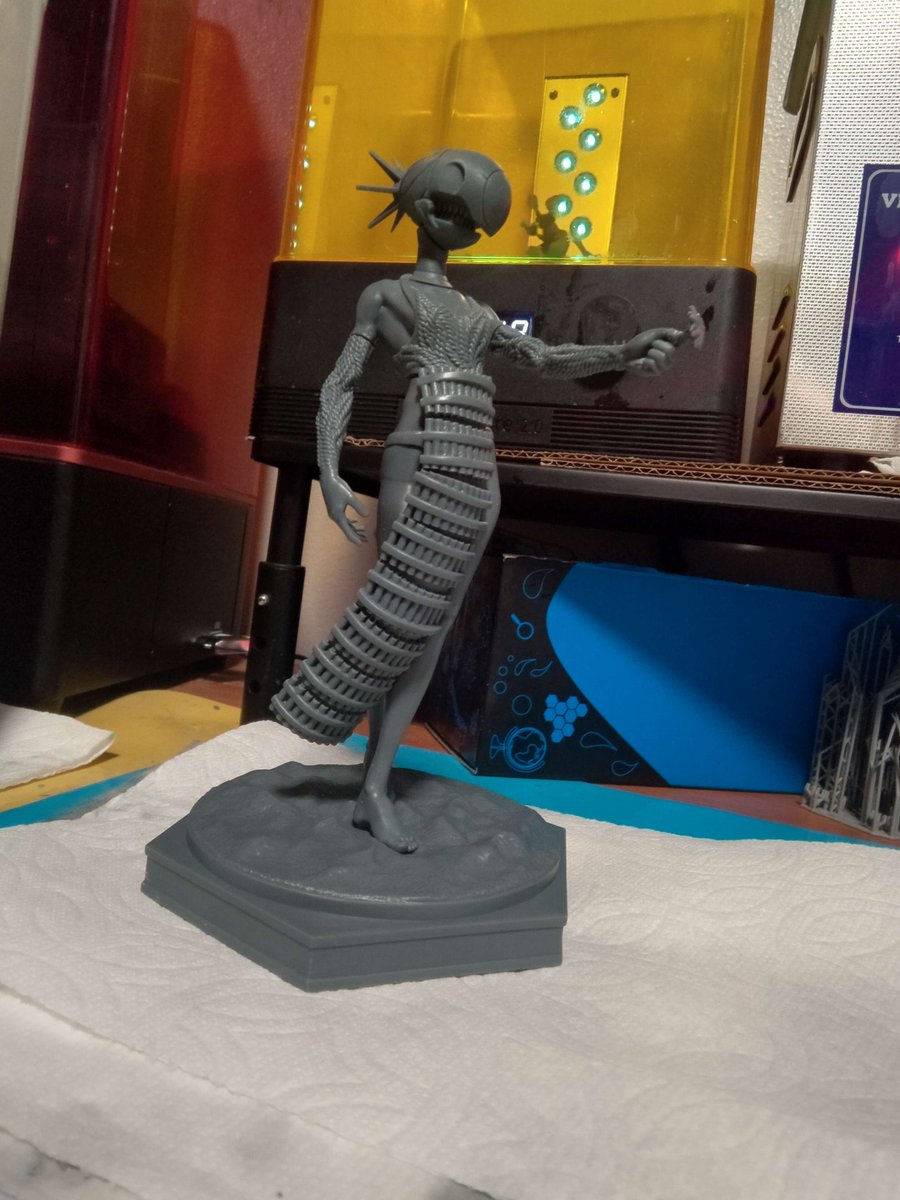 For our Chainsaw Man fans ... We will have a few of these Bomb Devil 3d printed statues for sale at @fremontfair June 17-18.
#3dprints #hobbypainting #supportsmallbusiness #statues #BuyLocal #zbrush #3dmodel #figurepainting #statueart #fremontfair #chanisawmanart #animeart