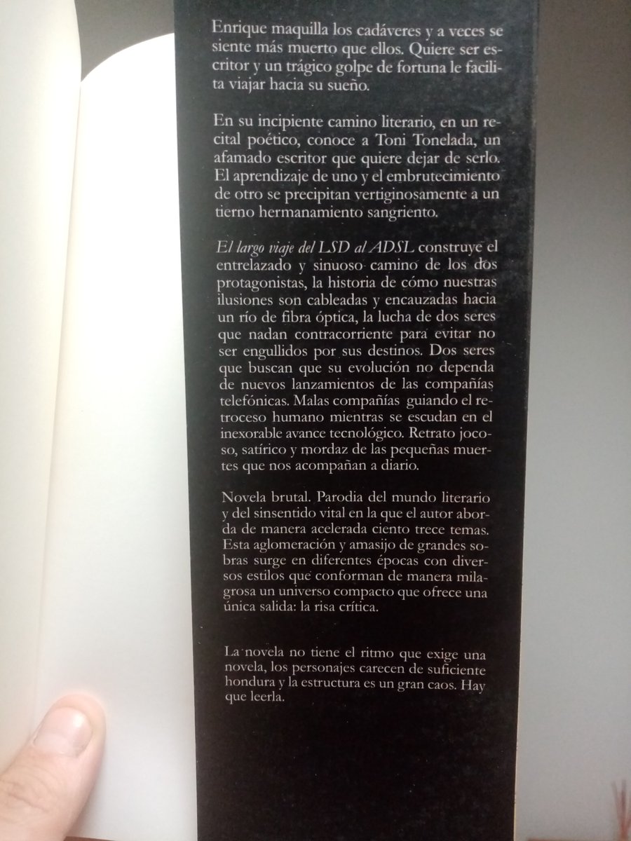 kupyranger's tweet photo. Llevo dos años queriendo leer este libro, desde que Ánzoni me lo firmó. Aunque el tardó veinte en escribirlo. Tras las primeras páginas leídas y las risas echadas, confirmo que la espera ha merecido la pena.
'El largo viaje del LSD al ADSL', de Ánzoni Martín. @AnzoniMartin https://t.co/F2TRWJq8D2