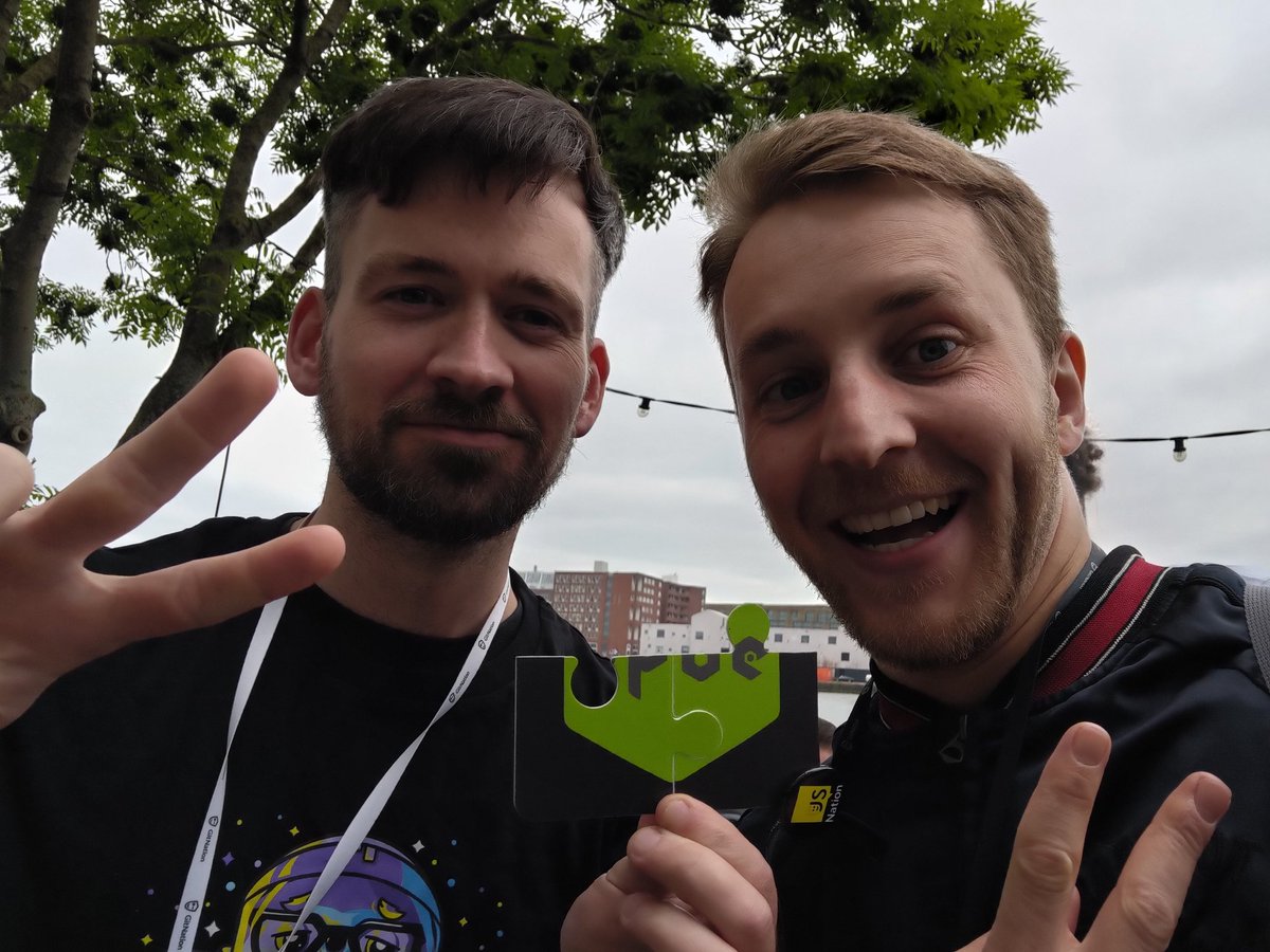 #jsnation omg found the second tile of opoe.js 🥰🤩 gotta catchem all! @_tim0x
