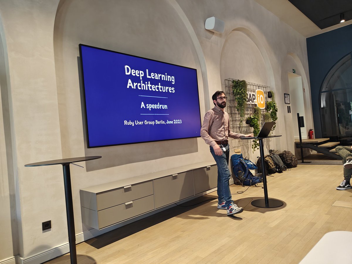 A Speedrun of deep learning architectures? Yes please @lucaongaro !