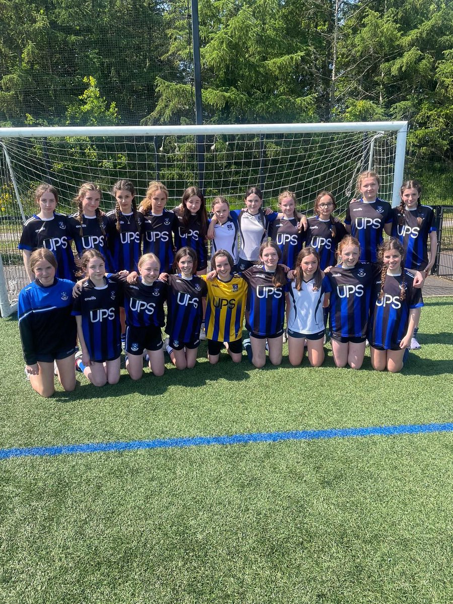 OLSPCKPE's tweet image. Well done to our 33 Years 8-11 students at the Electric Ireland Super Schools event at Valley Leisure Centre today. Our year 8/9 team lost out in a tough semi final after great performances in their group. @NISchoolsFA #teamknock 💙🖤