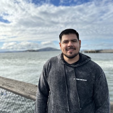 LukoCastillo's tweet photo. #NuevaFotoDePerfil https://t.co/vesOo5DdbD