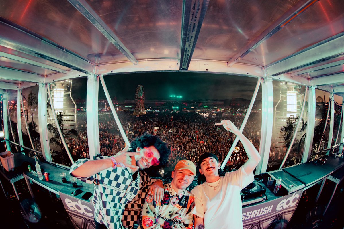 gentlemensclub's tweet photo. EDC 2023 SET

WE ARE LIVE BABYYYYY

Watch: https://t.co/55RkZ0bcAP https://t.co/d8qLJyLdKF