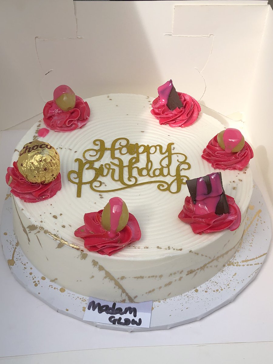 Riqueza cakes in Lagos👩‍🍳🎂🍰 on Twitter "RT Riqueza_cakes 8inches